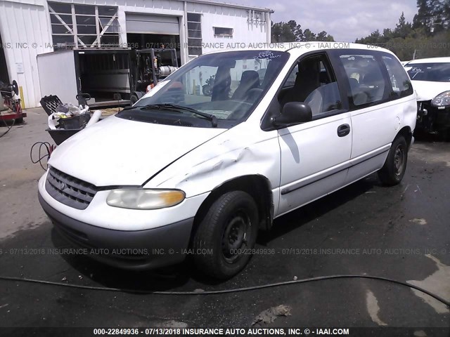 2P4GP2532YR583869 - 2000 PLYMOUTH VOYAGER WHITE photo 2