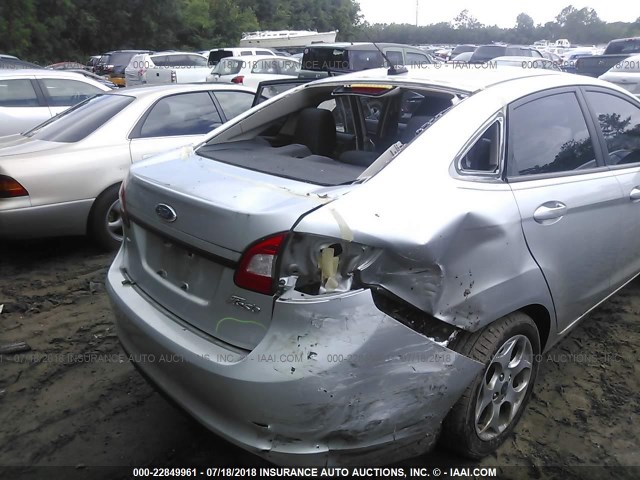 3FADP4CJ5BM214447 - 2011 FORD FIESTA SEL SILVER photo 6