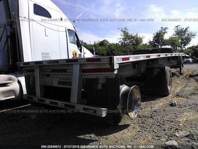 13N148205C1554794 - 2012 FONTAINE TRAILER CO FLATBED  SILVER photo 4