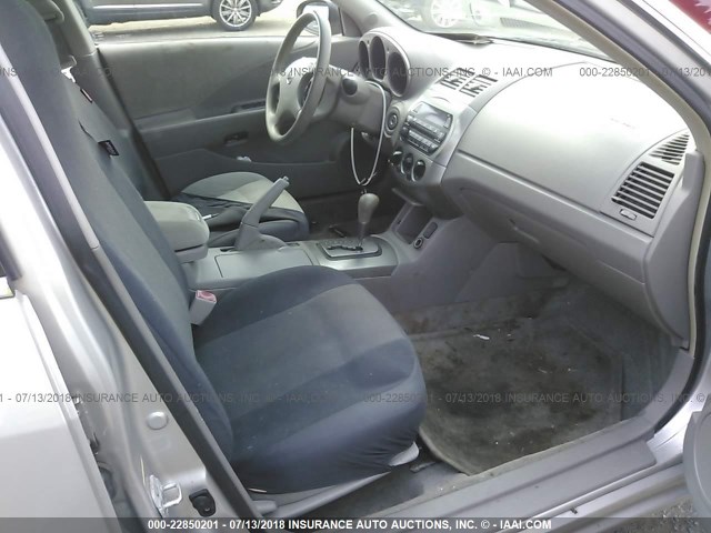 1N4AL11DX3C135546 - 2003 NISSAN ALTIMA S/SL SILVER photo 5