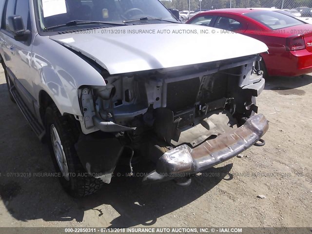 1FMPU16545LA00645 - 2005 FORD EXPEDITION XLT SILVER photo 6