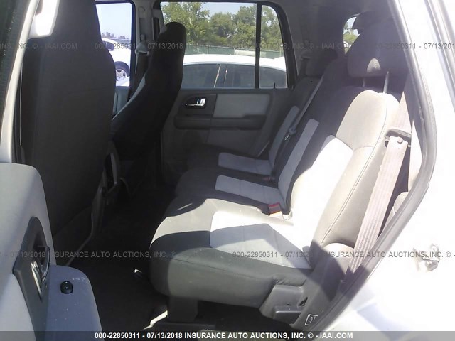 1FMPU16545LA00645 - 2005 FORD EXPEDITION XLT SILVER photo 8