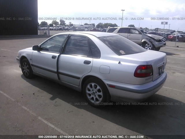 YV1VS2550YF468314 - 2000 VOLVO S40 SILVER photo 3