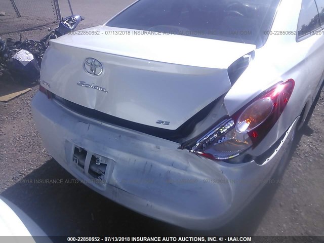 4T1CE38P36U636782 - 2006 TOYOTA CAMRY SOLARA SE/SLE WHITE photo 6