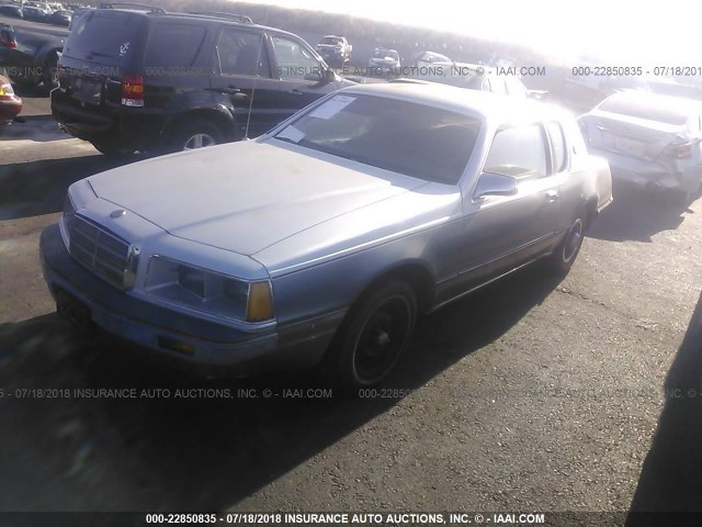 1MEBP9232FH633222 - 1985 MERCURY COUGAR SILVER photo 2