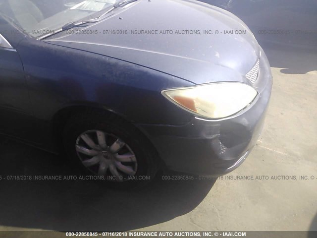 4T1BE32KX3U671744 - 2003 TOYOTA CAMRY LE/XLE/SE Mavi foto 6