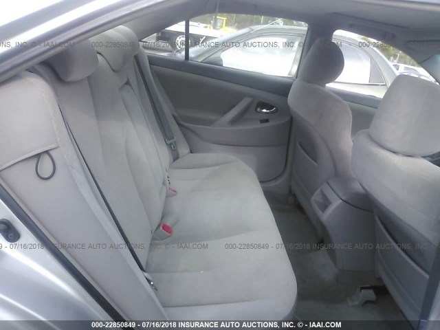 JTNBE46KX73070166 - 2007 TOYOTA CAMRY NEW GENERAT CE/LE/XLE/SE SILVER photo 8