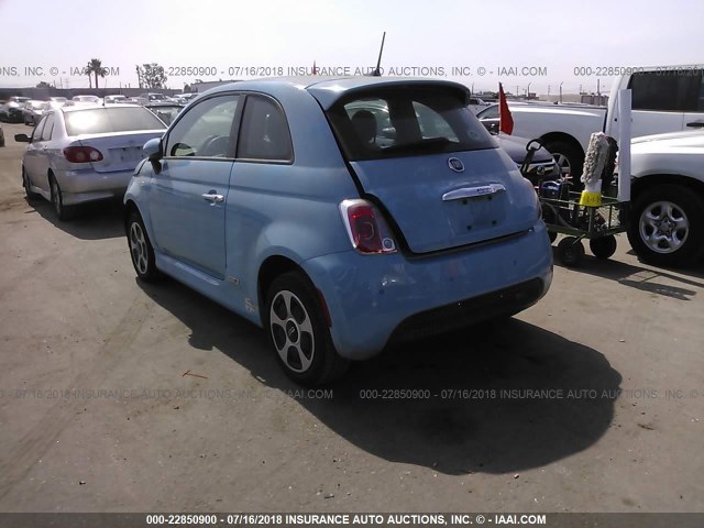 3C3CFFGE5HT600628 - 2017 FIAT 500 ELECTRIC Light Blue photo 3