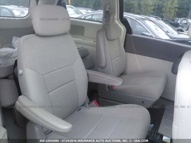 2A8HR54P58R721535 - 2008 CHRYSLER TOWN & COUNTRY TOURING BURGUNDY photo 8