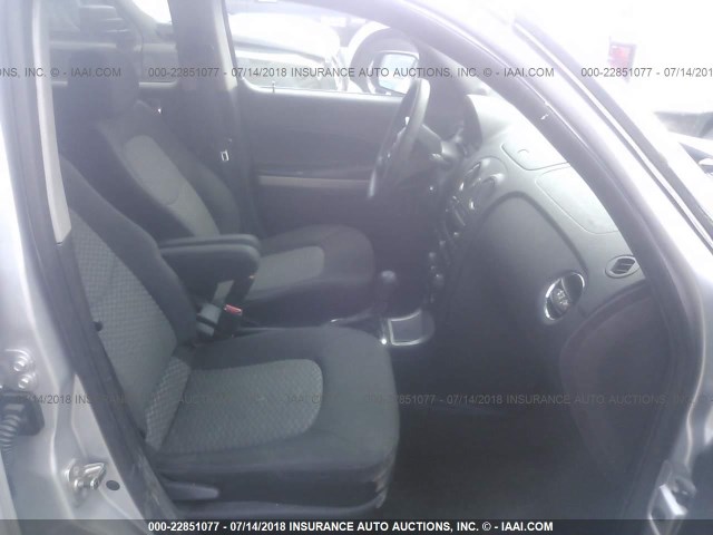 3GNBAAFW1BS615683 - 2011 CHEVROLET HHR LS ვერცხლისფერი ფოტო 5