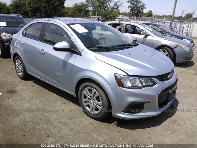 1G1JB5SH9H4125381 - 2017 CHEVROLET SONIC LS 银色 照片 1