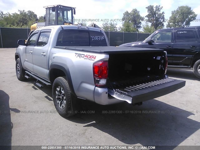 5TFCZ5AN2HX085291 - 2017 TOYOTA TACOMA DBL CAB/SR/TRDSPT/OR/PRO ვერცხლისფერი ფოტო 3