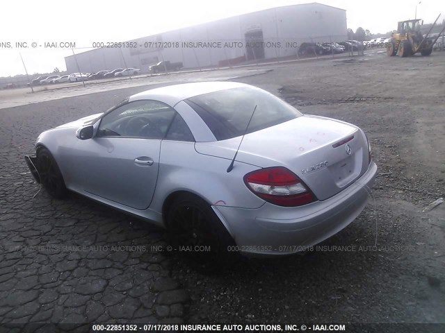 WDBWK54F96F081164 - 2006 MERCEDES-BENZ SLK 280 SILVER photo 3