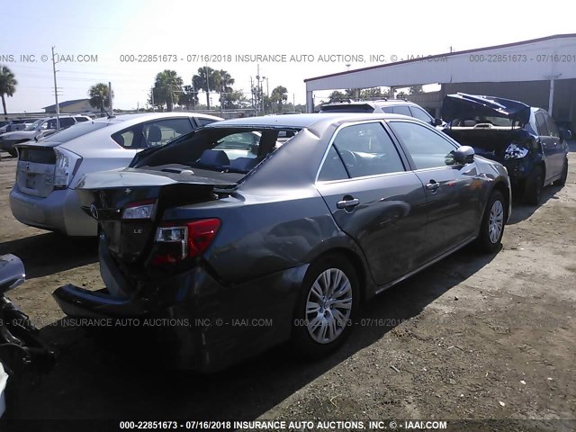 4T4BF1FK8CR233435 - 2012 TOYOTA CAMRY SE/LE/XLE 灰色 照片 4