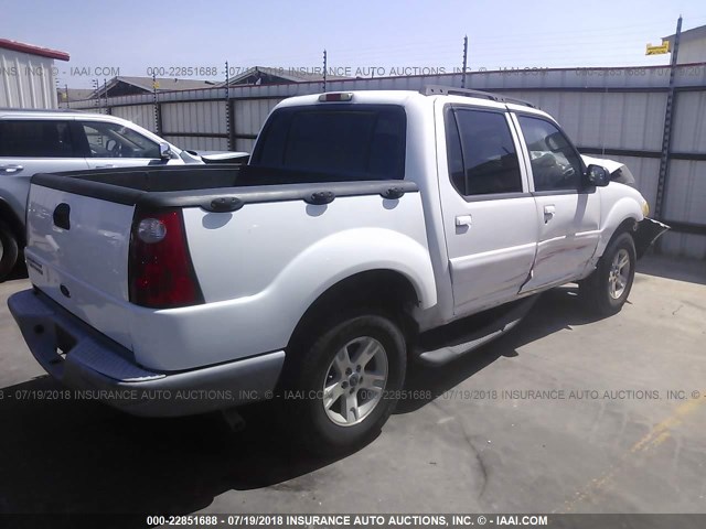 1FMZU67KX5UA59493 - 2005 FORD EXPLORER SPORT TR  WHITE photo 4