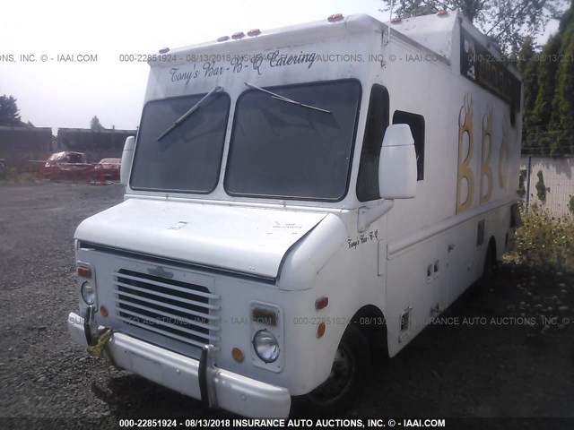 1GDHP32M2C3504239 - 1982 GMC P3500  WHITE photo 2