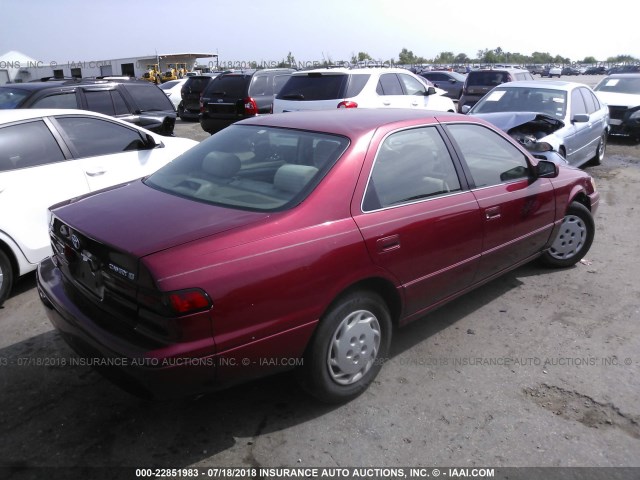 4T1BG22K8VU041941 - 1997 TOYOTA CAMRY CE/LE/XLE 红色 照片 4