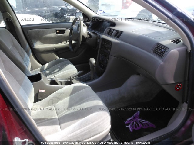 4T1BG22K8VU041941 - 1997 TOYOTA CAMRY CE/LE/XLE 红色 照片 5