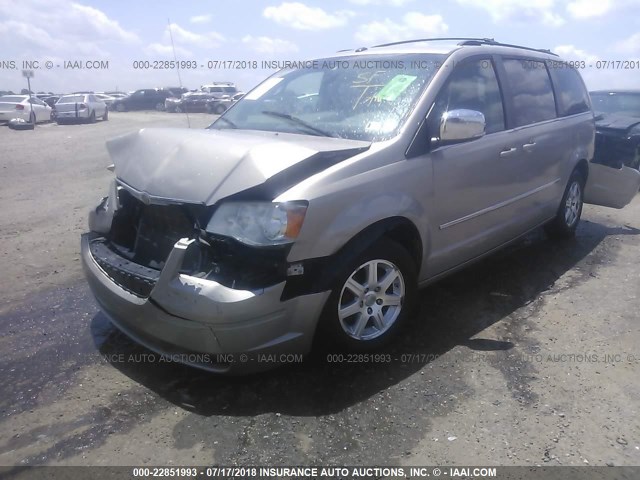 2A8HR54X19R577418 - 2009 CHRYSLER TOWN & COUNTRY TOURING GOLD photo 2