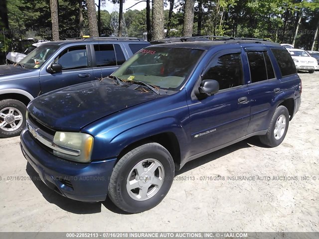 1GNDT13SX22431570 - 2002 CHEVROLET TRAILBLAZER  BLUE photo 2