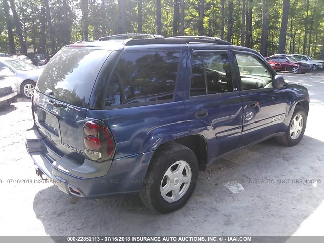 1GNDT13SX22431570 - 2002 CHEVROLET TRAILBLAZER  BLUE photo 4