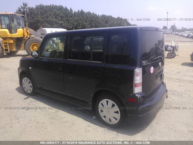 JTLKT334264063350 - 2006 TOYOTA SCION XB Dunkelblau Foto 3