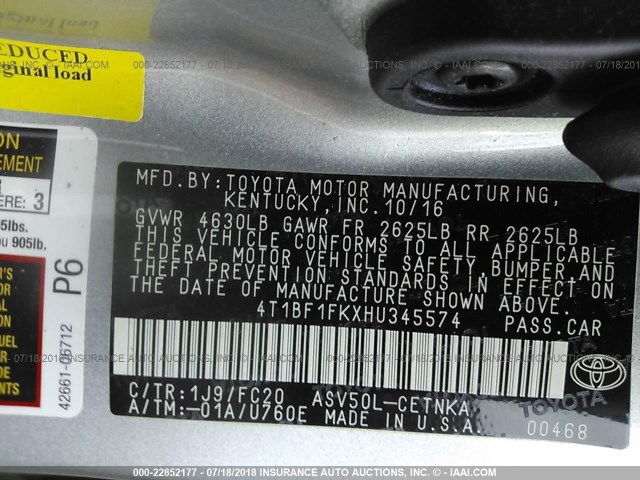 4T1BF1FKXHU345574 - 2017 TOYOTA CAMRY LE/XLE/SE/XSE SILVER photo 9