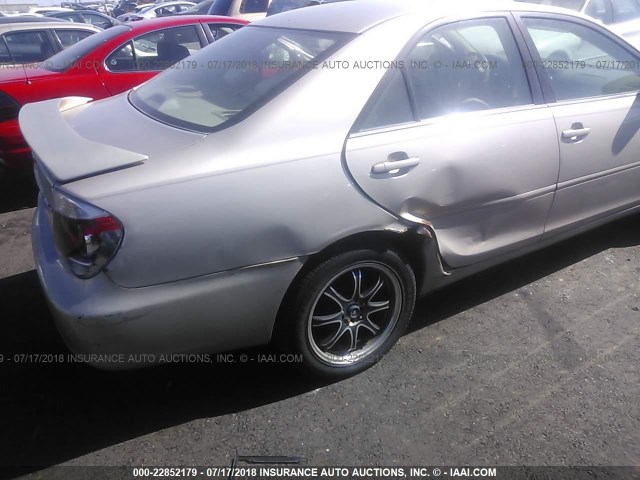 4T1BE32K25U523087 - 2005 TOYOTA CAMRY LE/XLE/SE 金色 照片 6