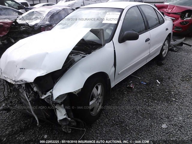 1G1JF52F747224891 - 2004 CHEVROLET CAVALIER LS WHITE photo 2