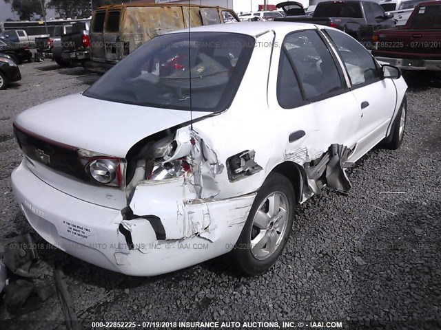 1G1JF52F747224891 - 2004 CHEVROLET CAVALIER LS WHITE photo 4