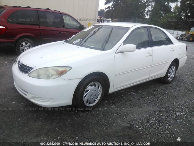 4T1BE32K04U292950 - 2004 TOYOTA CAMRY LE/XLE/SE თეთრი ფოტო 2