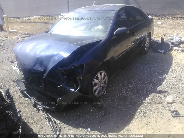 JTDBE32KX30237867 - 2003 TOYOTA CAMRY LE/XLE Dark Blue photo 2