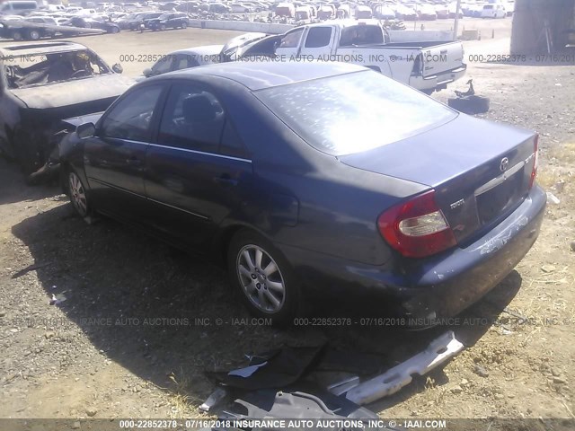 JTDBE32KX30237867 - 2003 TOYOTA CAMRY LE/XLE Dark Blue photo 3