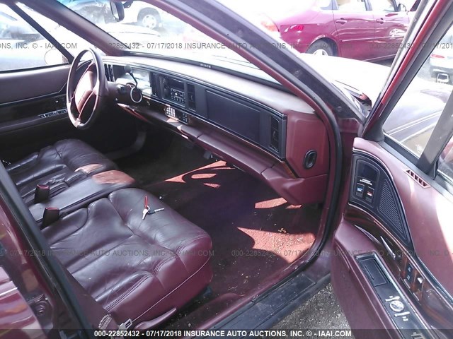1G4HR52K0XH441977 - 1999 BUICK LESABRE LIMITED RED photo 5