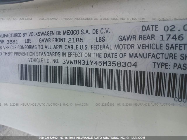 3VWBM31Y45M358304 - 2005 VOLKSWAGEN NEW BEETLE GL 白色 照片 9