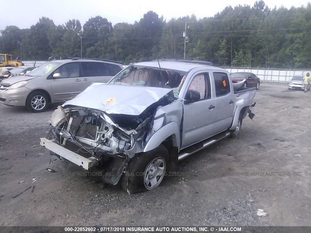 3TMJU4GN9AM094072 - 2010 TOYOTA TACOMA DOUBLE CAB PRERUNNER SILVER photo 2