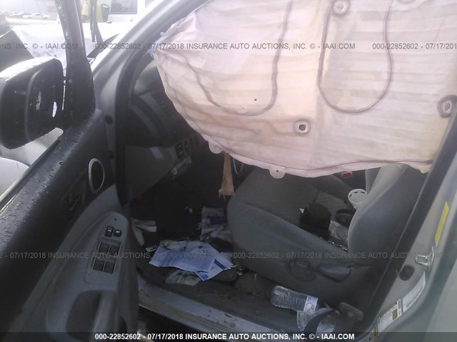 3TMJU4GN9AM094072 - 2010 TOYOTA TACOMA DOUBLE CAB PRERUNNER SILVER photo 5