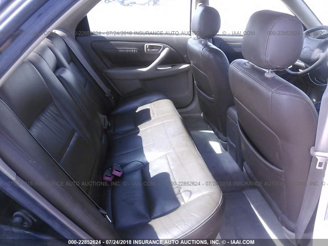 JT2BG22K1V0083436 - 1997 TOYOTA CAMRY LE/XLE BLACK photo 8