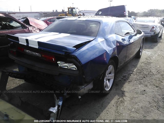 2B3LJ44V59H561506 - 2009 DODGE CHALLENGER SE BLUE photo 4