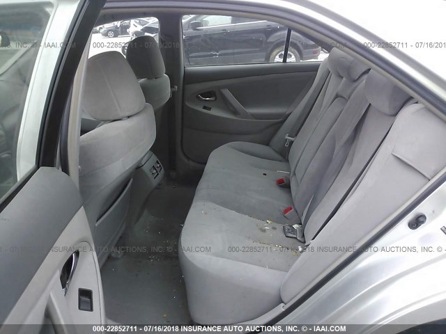 4T1BB46K29U103845 - 2009 TOYOTA CAMRY HYBRID SILVER photo 8