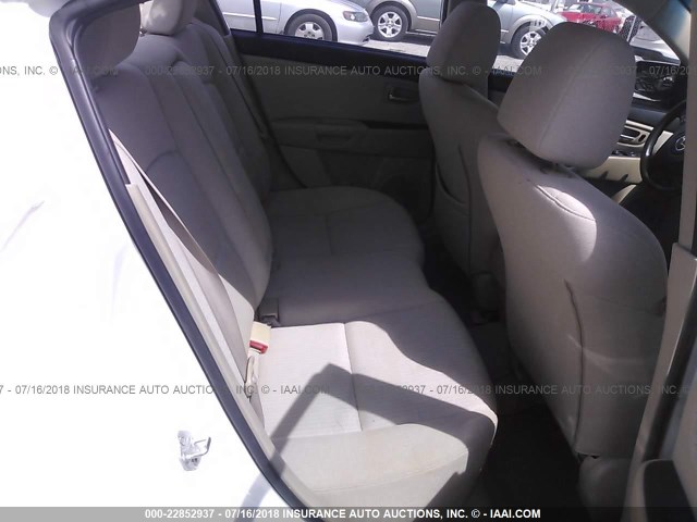 JM1BK32F771745080 - 2007 MAZDA 3 I WHITE photo 8