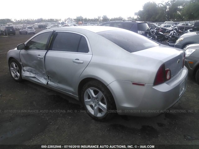 1G1ZA5E08AF193533 - 2010 CHEVROLET MALIBU LS ვერცხლისფერი ფოტო 3