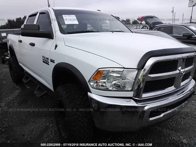 3C6UR5CJ3HG611924 - 2017 RAM 2500 ST WHITE photo 1