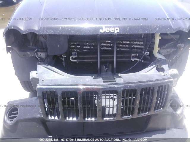 1J4GS48K75C569675 - 2005 JEEP GRAND CHEROKEE LAREDO/COLUMBIA/FREEDOM 黑色 照片 6