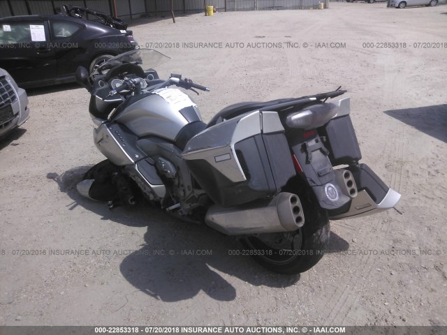 WB1061201CZZ20900 - 2012 BMW K1600 GTL SILVER photo 3