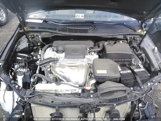 4T4BF1FK2GR545384 - 2016 TOYOTA CAMRY LE/XLE/SE/XSE 黑色 照片 10
