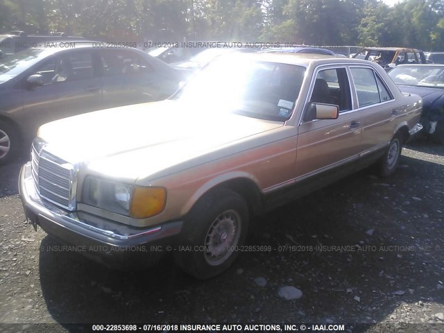 WDBCB20A6CB021759 - 1982 MERCEDES-BENZ 300 SD Champagne photo 2