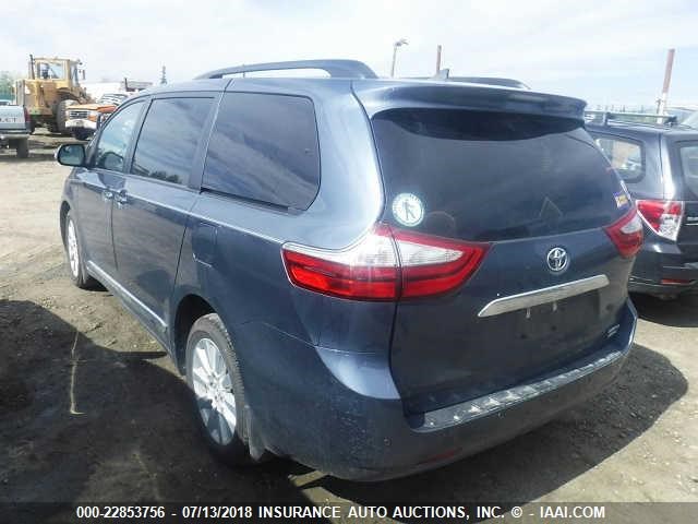 5TDDZ3DC0HS167772 - 2017 TOYOTA SIENNA XLE/LIMITED BLUE photo 3