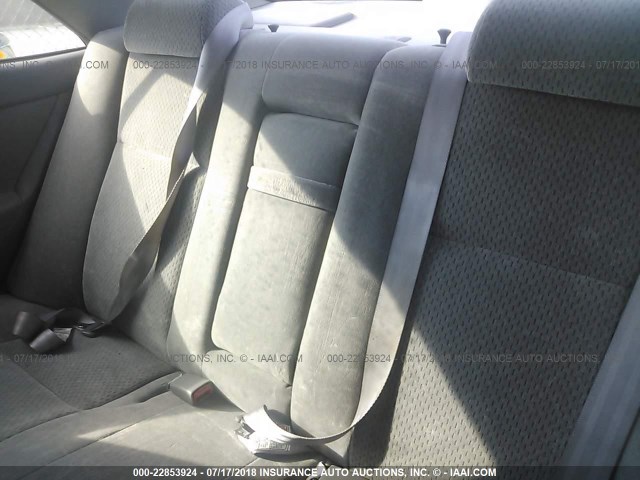 4T1BF32KX2U526358 - 2002 TOYOTA CAMRY LE/XLE/SE 银色 照片 8