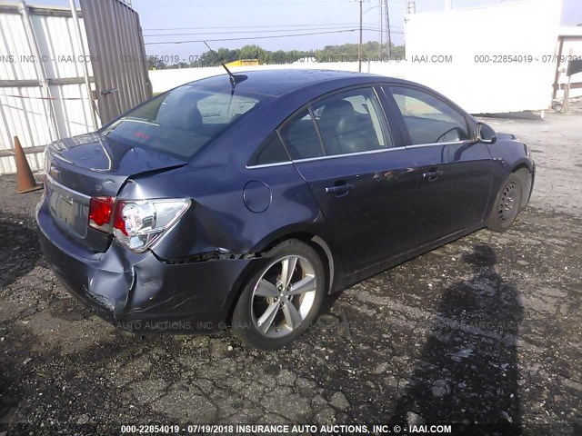 1G1PE5SBXD7249858 - 2013 CHEVROLET CRUZE LT BLUE photo 4